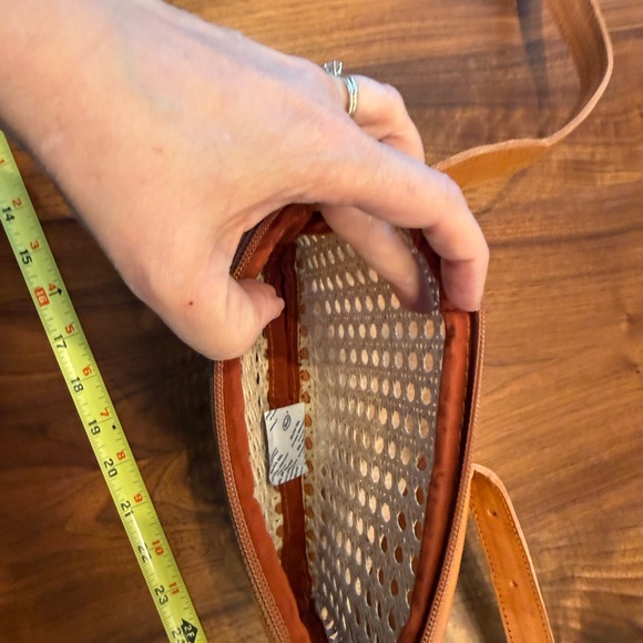 NWOT Woven Rattan Belt Bag with Tan Leather Trim - Picture 5 of 5